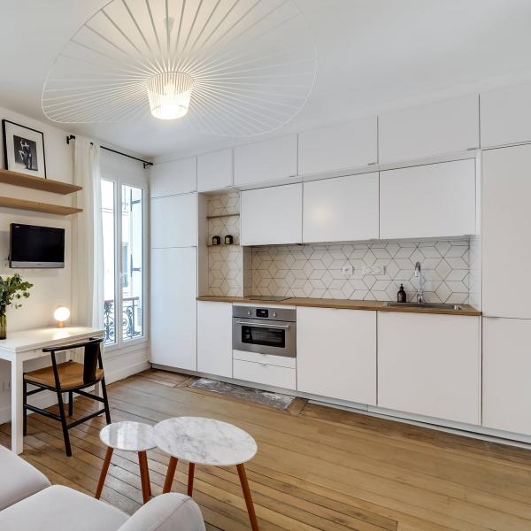 I Shaped Small Wooden Kitchen Cabinets White Melamine Cupboard