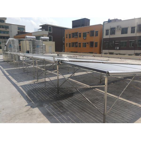 Economic Vacuum Tube Solar Collector Horizontal Mounted 50 Collector Tubes / Set