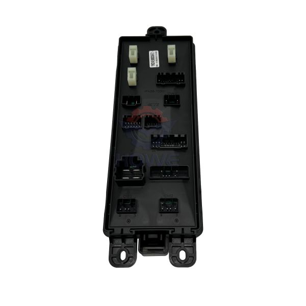 SK200-10 SK210-10 SK260-10 Excavator Relay Fuse Box YN24E00036F3 YN24E00040F1