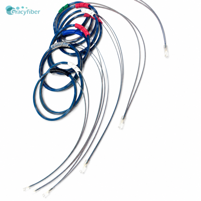 Compact Lidless PM Fiber Array Quartz V-Groove 1-64CH 127um Pitch High ER Polarization Maintaining Fiber Array OEM