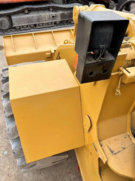 Chargeur à roues d'occasion Cat 966f à vendre