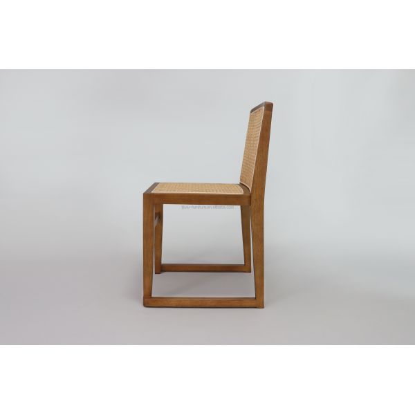 Stackable Wicker Chair with Rattan Back and Solid Wood Seat for Wedding Outdoor Cafe Dining Room Furniture