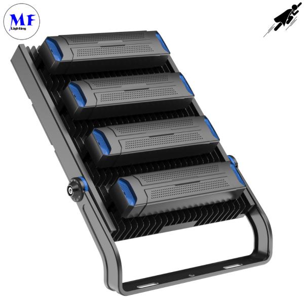 300-1500W IP66 LED High Mast Stadium Light 5Years Warranty With High Brightness For Sport Field Port