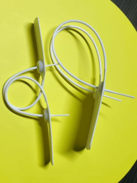 Bulk White Plastic Cloth Security Tag On Clothing Rectangle