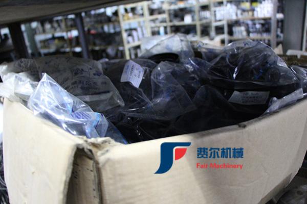 Black Foton Spare Parts 428 Transmission Seal Ring 3030900110 3030900111
