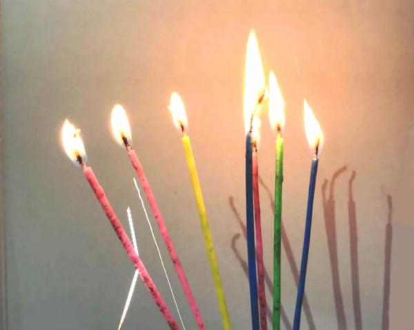 Special Magic Relighting Birthday Candles / Tall Skinny Birthday Cake Candles for Decoration