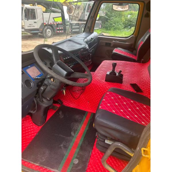 Used XCMG QY160K 160 Ton Truck Crane 70t 360kW