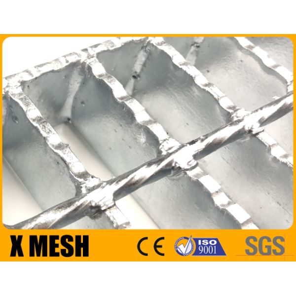 Galvanized Finish Serrated Steel Grating For Civil Engineering