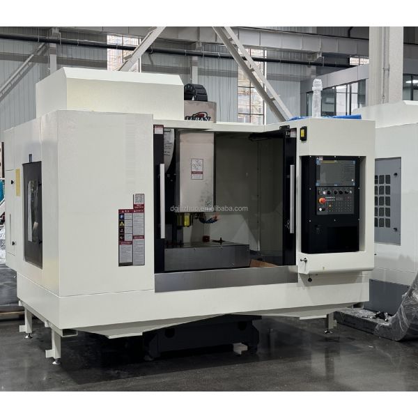 VMC1160 5 Axis CNC Machine Center Roller Guide Vertical Milling System for Aluminum Processing