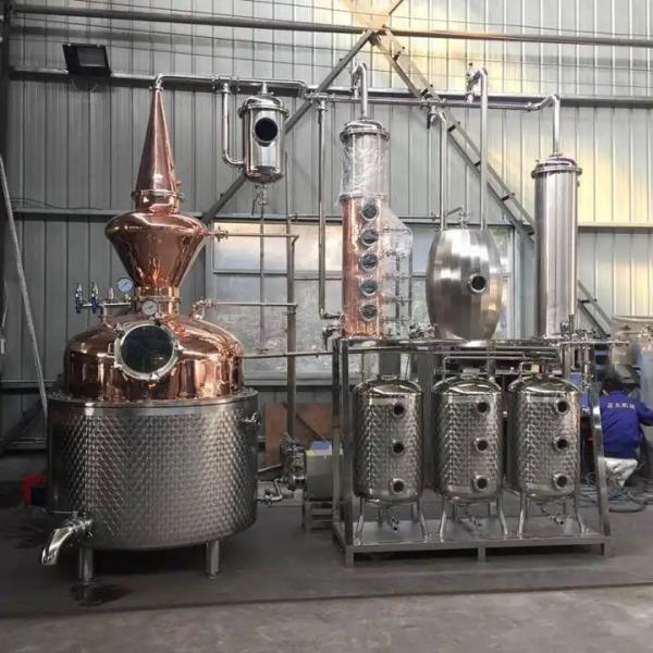 Équipement de distillation de reflux d'alcool de cuivre rouge 1000L