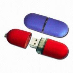 Memoria USB modificada para requisitos particulares AT-007