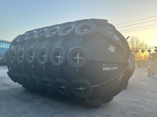 Défenses pneumatiques marines 3.3x6.5m en caoutchouc naturel, modèle Yokohama