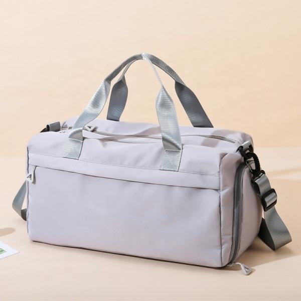 Sac de sport hydraulique personnalisé avec poche mouillée et compartiment chaussure
