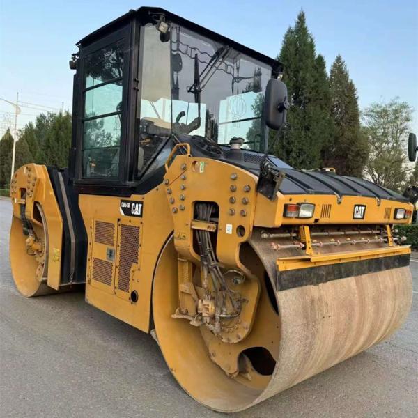 9 toneladas baratas Caterpillar CB54B Tandem Rueda de acero Equipo de rodillos de carretera