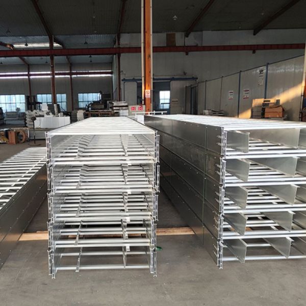 Smooth or Textured Finish Aluminum Cable Raceway Tray Solution for Cable Management