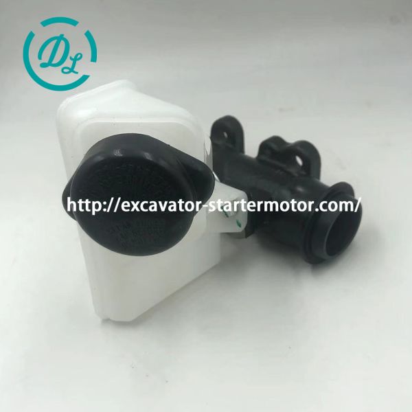 EexcavaStart ISUZU VC46 Clutch Master Cylinder Assembly OEM 1-47500358-2