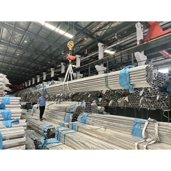 304L 316 Precision Threaded Stainless Steel Pipe 50mm Round Polishing Rose Gold