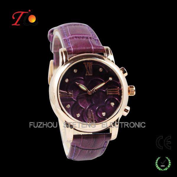 Colorful leather band lady fashion gold watch with UAE style for promotion