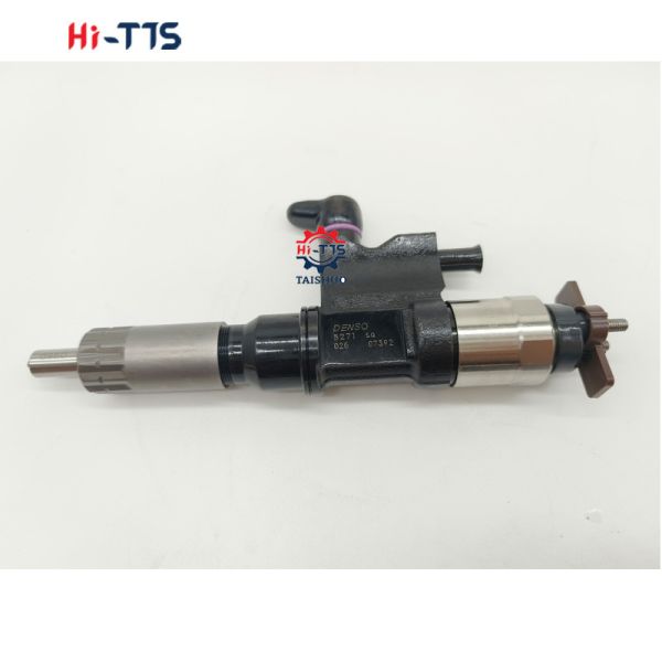 Fuel Injector 095000-5471 095000-5474 8-98284393-0 For 4HK1 Diesel Engine