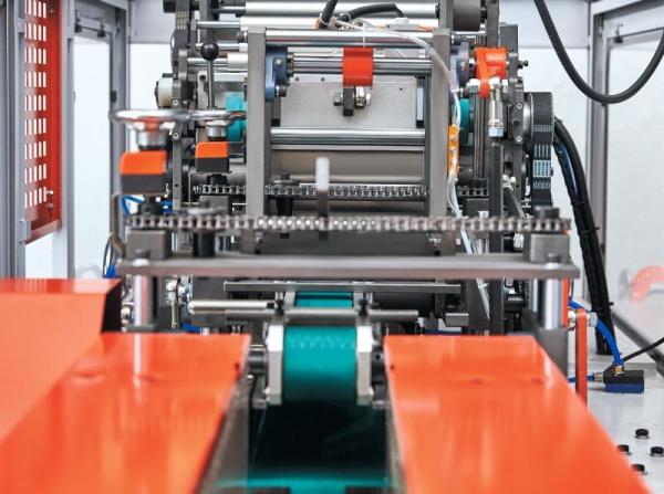 パーソナライズ可能なCPPフィルム包装 ナプキン紙 顔面用組織包装機
