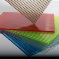 Longueur personnalisable Couleur creuse en plastique multicouche