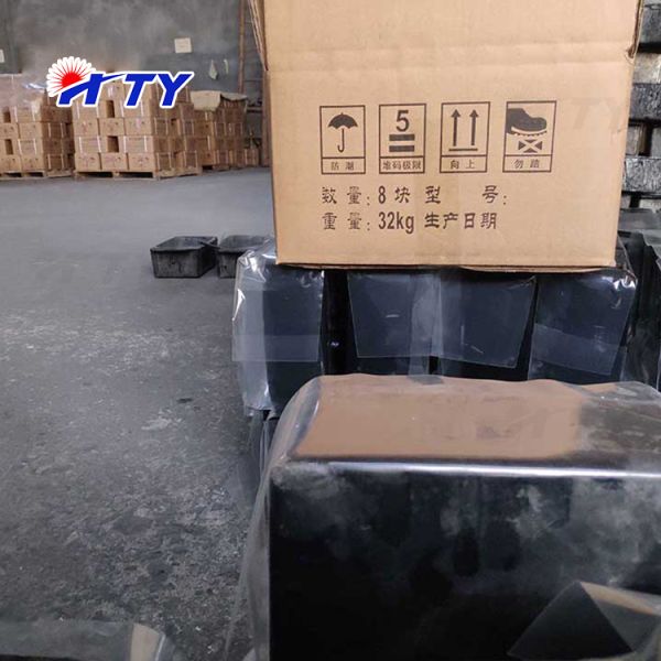 Water Vapor Penetration Rate 10gm3 or less Hot Melt Butyl Sealant Rubber Offering Durable Seal for Door Insulating Glass