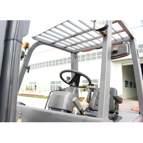 7 Ton Hydraulic Diesel Double Pallet Industrial Forklift Truck With 3360MM Min Turning Radius