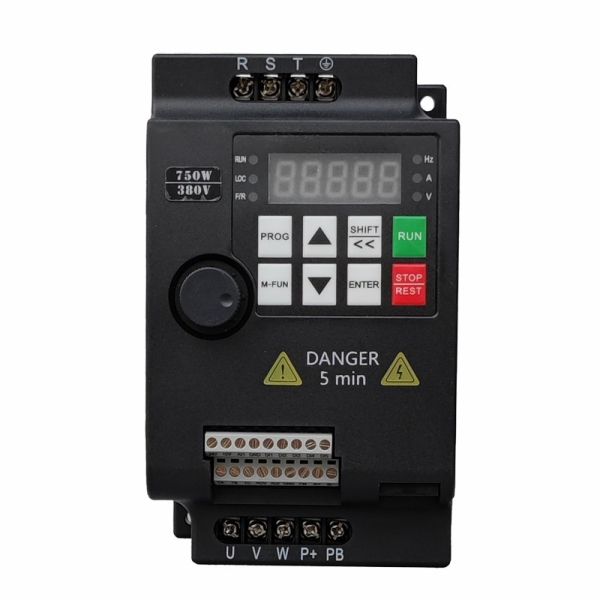 Low Power Micro Three Phase 380V 300W SVC and V/F Frequency Converter