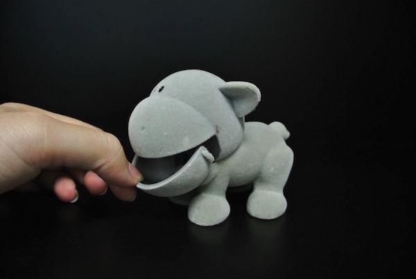 Customized Plastic Toy Figures Pile Flocking Dog 3.5 Inch For Children