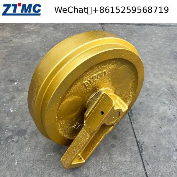 Heavy Duty Bulldozer Front Idler Assembly For Idler Wheel D7g Cr3004