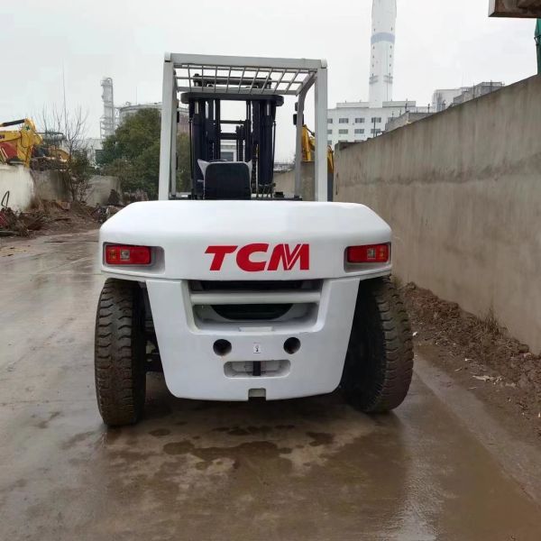 TCM 100 Diesel Forklift Fuel Efficient ECO Mode Recent Overhaul Used Forklift Truck Heavy Duty Material Handling Machine