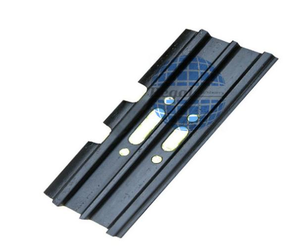 snowmobile rubber track 15x168 with a 2 inch made from natural rubber for sale for Excavator/Harvester