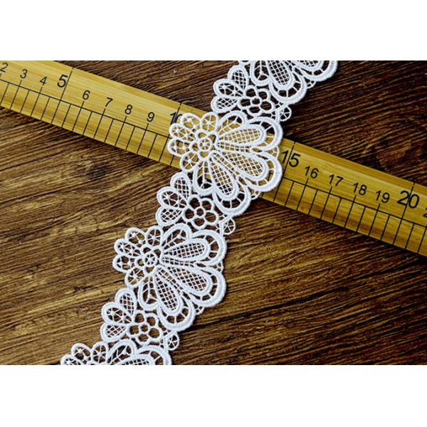 Azo Free DTM Guipure Embroidered Dress Lace Trim Ribbon With High Color Fastness