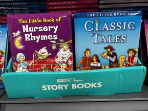 Vivid Color Custom Board Books Preschool Activity Books Wear Resistance
