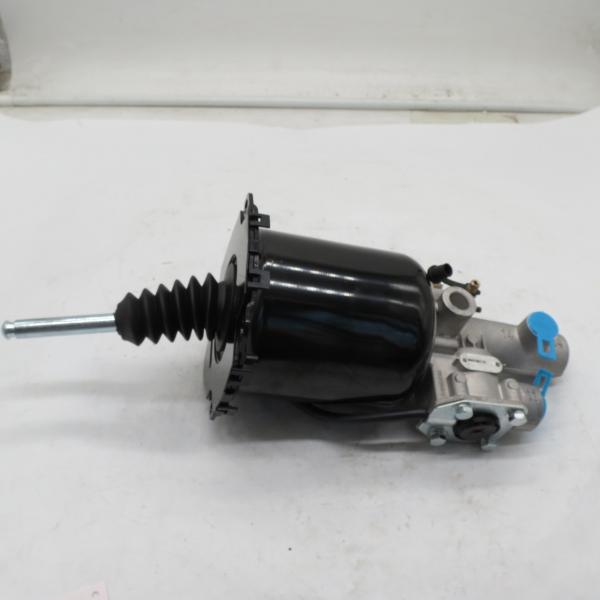 Sinotruk WG9725230041/2 clutch booster cylinder for HOWO spare partThe car booster cylind