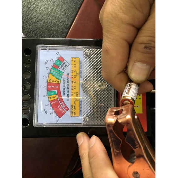 Portable Voltage Tester 12V Car Battery Load Tester and Battery System Analyzer
