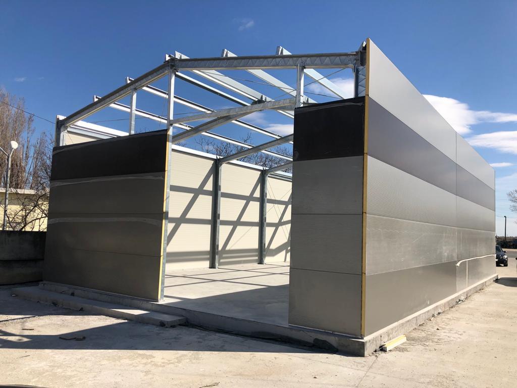 Customizable Size Steel Structure Workshop with Anti-Corrosion Coating and Sandwich Panel Roofing