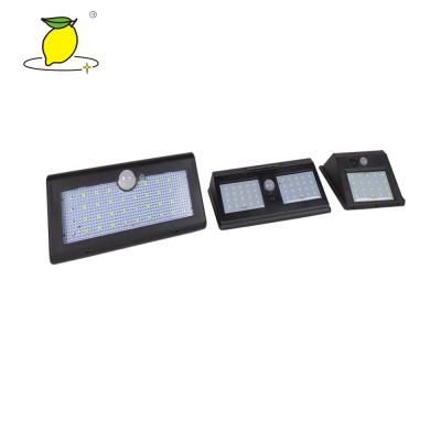 Luz recarregável solar sem fio do diodo emissor de luz IP65 fixada na parede com sensor de movimento