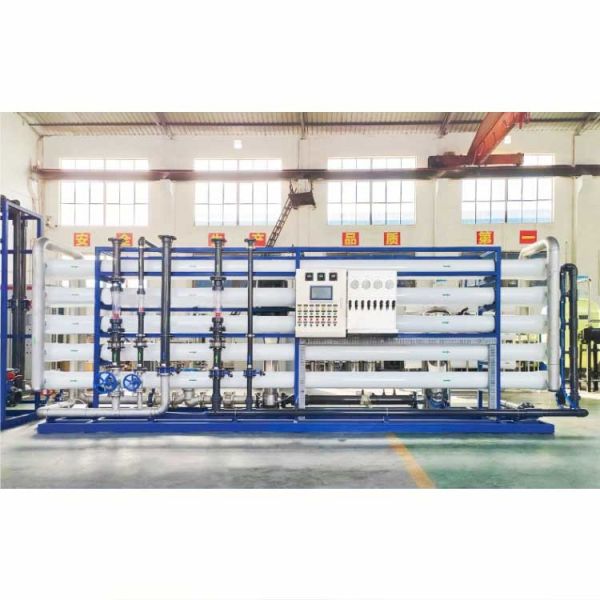 Brackish Well Water Purifying Equipment 40T Desalination Plant Industrial Seawater Reverse Osmosis Water Machine