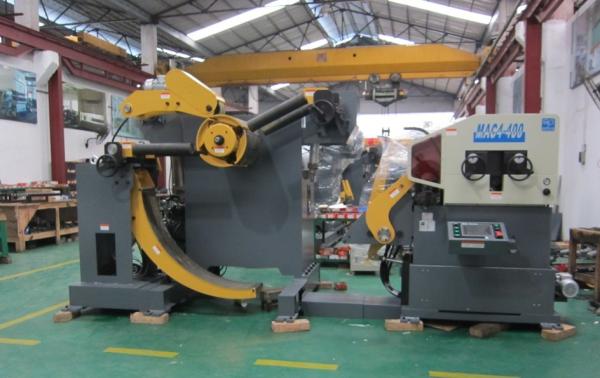 3 em 1 alimentador servo do Nc e em alimentador do Straightener de Decoiler com as máquinas da imprensa de poder