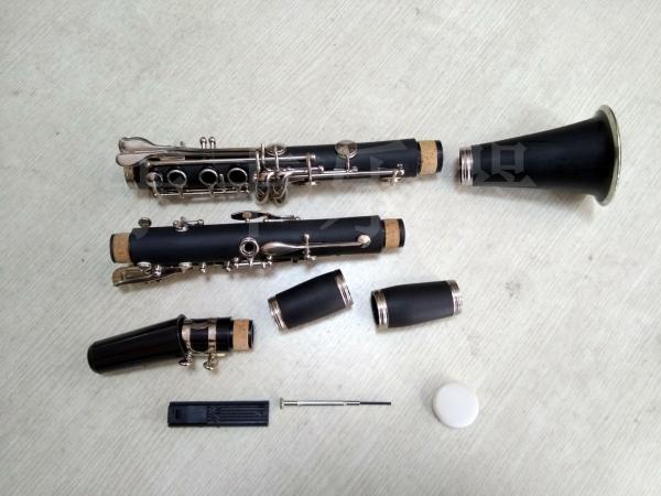 Professional PerformanClarinet Wholesale Woodwind Musical Instrument Clarinet Abs Wooden Body Clarinet For Beginner OEM