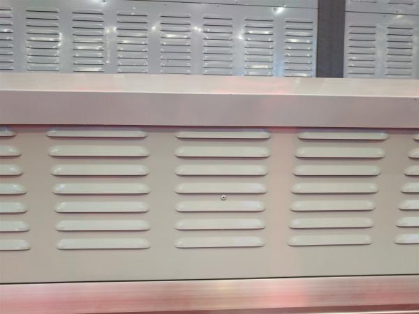 China Manufacturer Perforated Soundproof and Fireproof Aluminum Metal Roof Profile Clip-in Ceiling