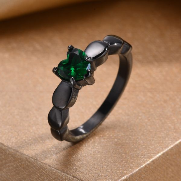 Channel Setting Inlay CZ Stainless Steel Rings 18K Gold Plated For Wedding Engagement