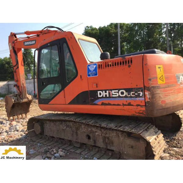 Medium Size 15t Doosan Hydraulic Excavator / Doosan 150 Excavator In 2013 Year