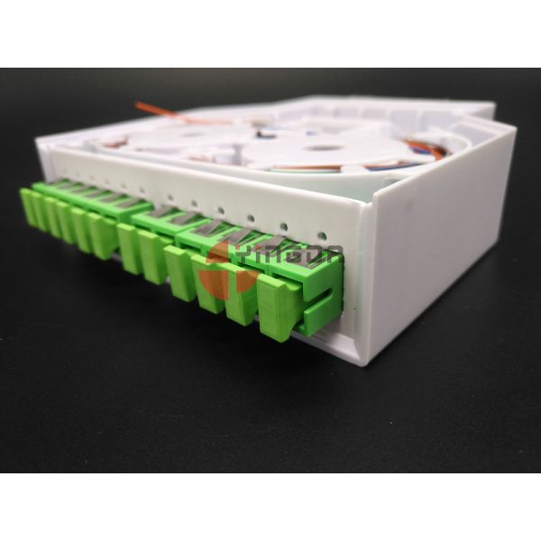 Переходники и отрезки провода портов СК/АПК терминальной коробки 12 оптического волокна ДИН пластиковые