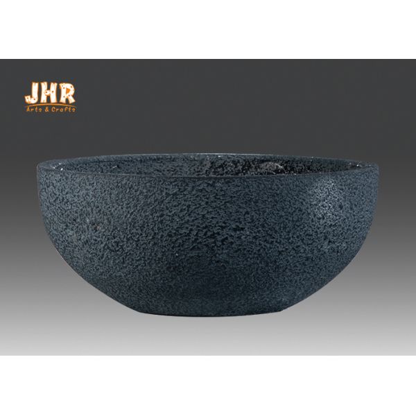 Плантаторы водоустойчивого цвета цветочных горшков глины плантатора бака Фиберклай белого черного серого круглые на открытом воздухе