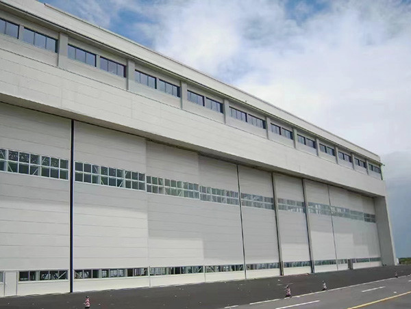 Prefabricated Steel Structure Hangar Painted Galvanized Metal Aircraft Hangars