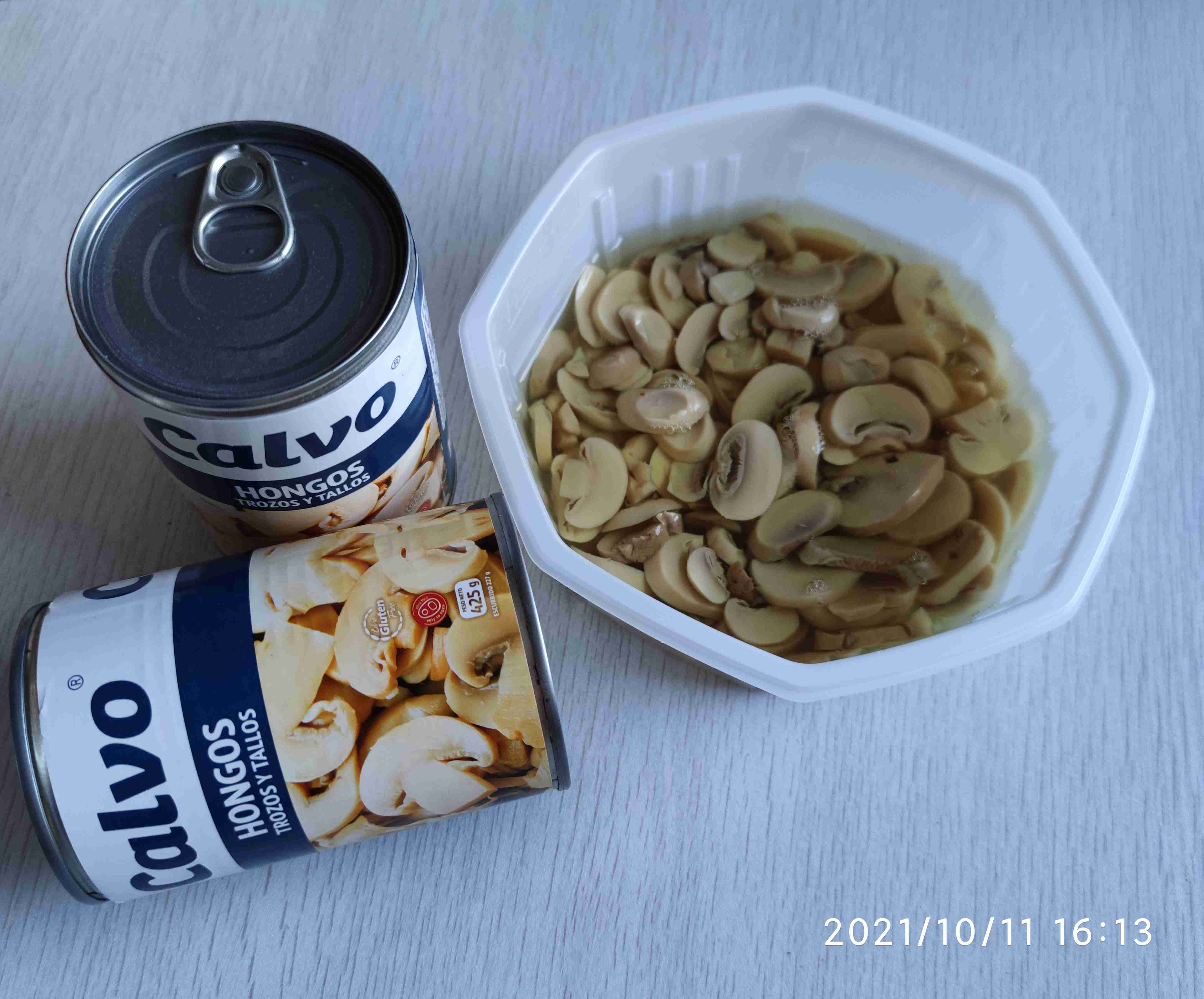 OEM готовый для еды законсервированных отрезанных грибов Champignon