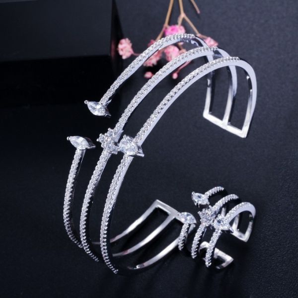 Round Bracelets & Bangles For Women Wedding Gift Gold Silver Plated CZ Rhinestone Bangles Jewelry Bracelets