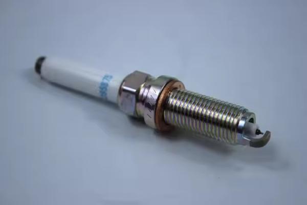 SILZKFR8D7S Car Iridium Spark Plug Automotive Spare Parts Lightweight